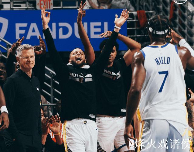 维金斯砍下30分库里贡献19+7+7 勇士击败鹈鹕杯赛保持全胜